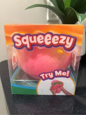 Squeeezy Jumbo Peach Sunny Days Stress Ball Calming Sensory Toy Squishy Squeeze